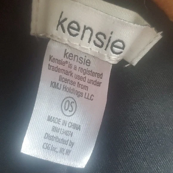 Kensie Women's Bucket Hat - Picture 4 of 9